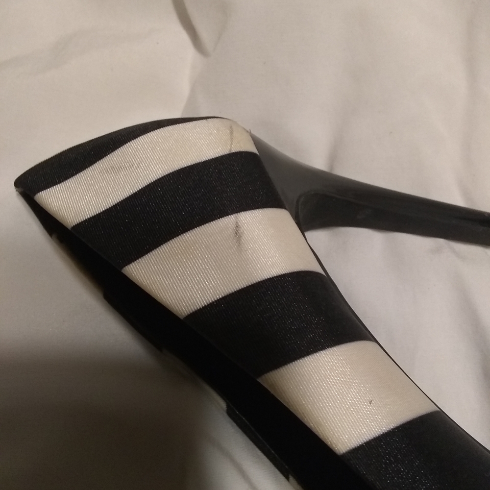 Cosmopolitan shoes - Picture 7 of 11